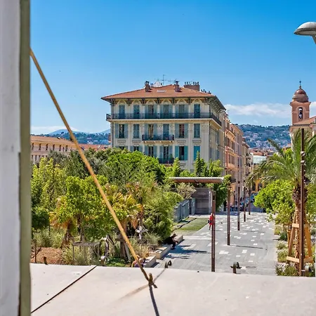 Place Massena *
