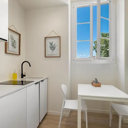 Massena Apartament